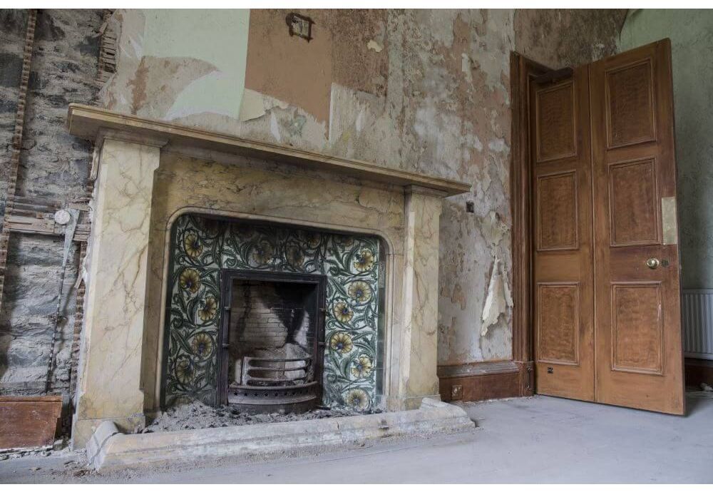 Rozpal domowy klimat: Przewodnik po renowacji kominków