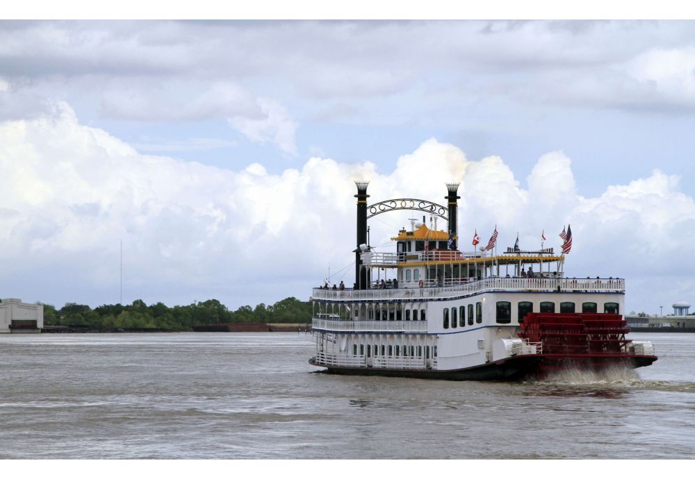 Pojawienie się statków napędzanych silnikami parowymi